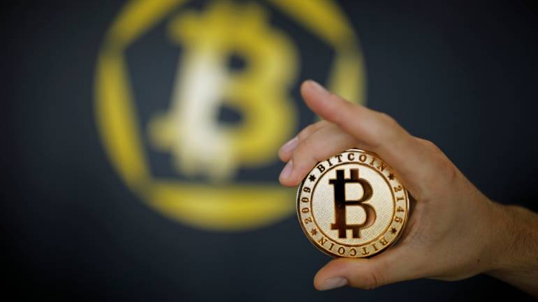 Bitcoin drops below $6,200 for first time in three months